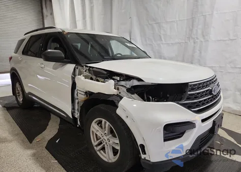 2023 Ford Explorer Xlt z USA, uszkodzony, nr VIN 1FMSK8DH7PGB85730